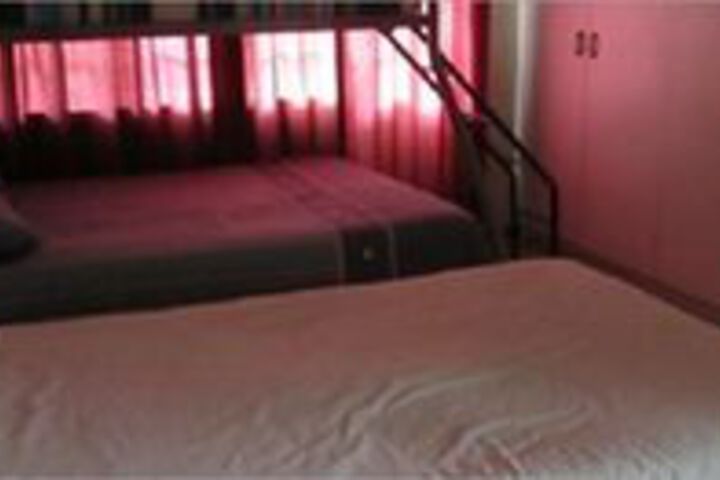 Room 3 of 11
