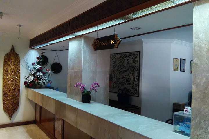 Hotel Interior 4 of 43