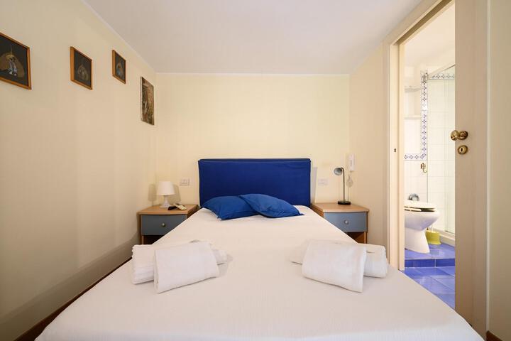 Hotel 3 of 56