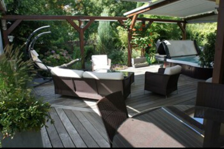 Terrace/Patio 28 of 30
