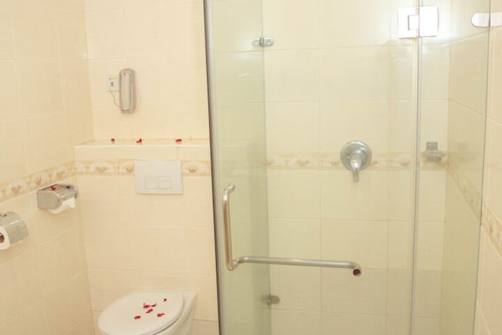 Room 18 of 35