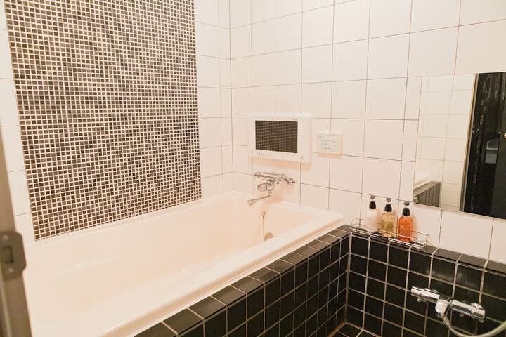 Room 206 of 257
