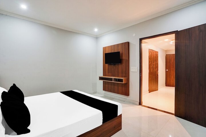 Room 12 of 29