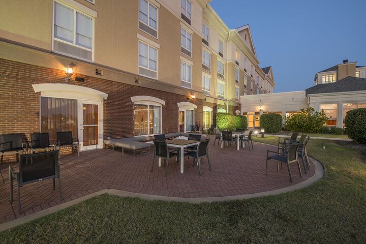Terrace/Patio 45 of 48