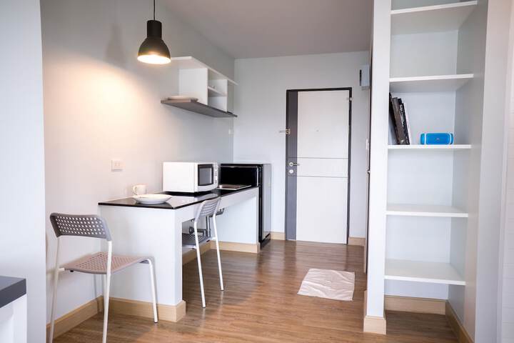 Room 16 of 36