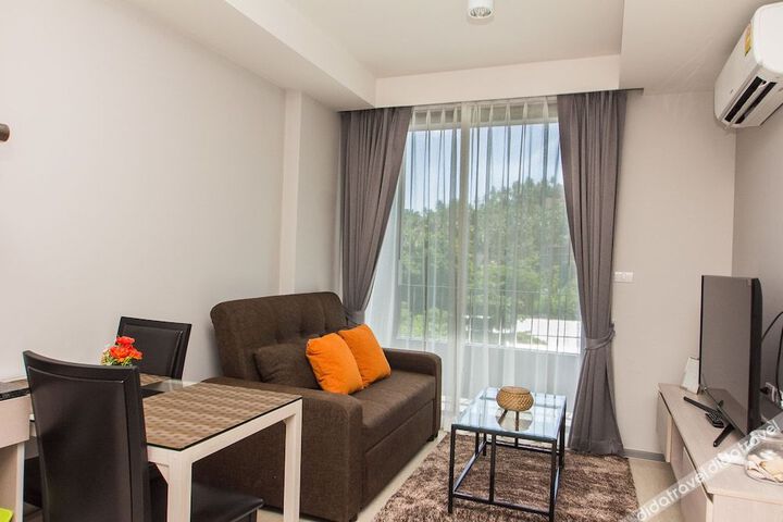 Image of Infinity Pool 1 Bedroom at Surin Beach