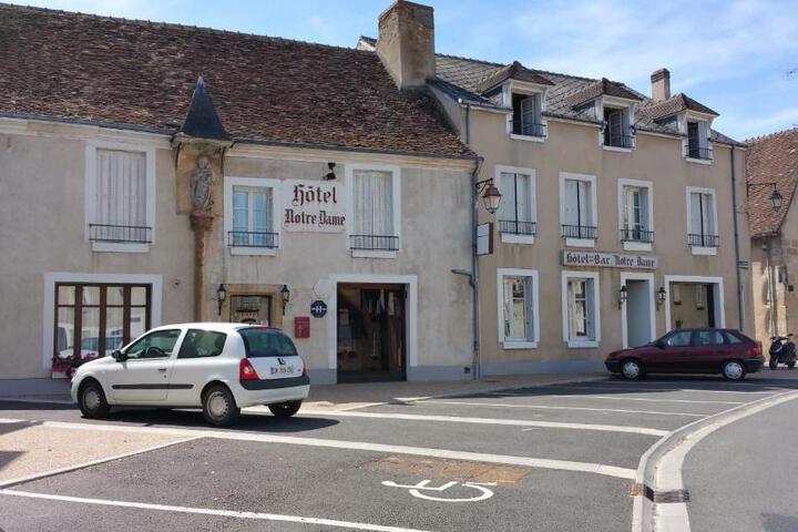Hotel a Notre Dame