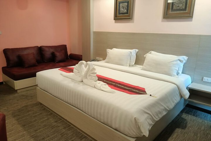 Room 29 of 56