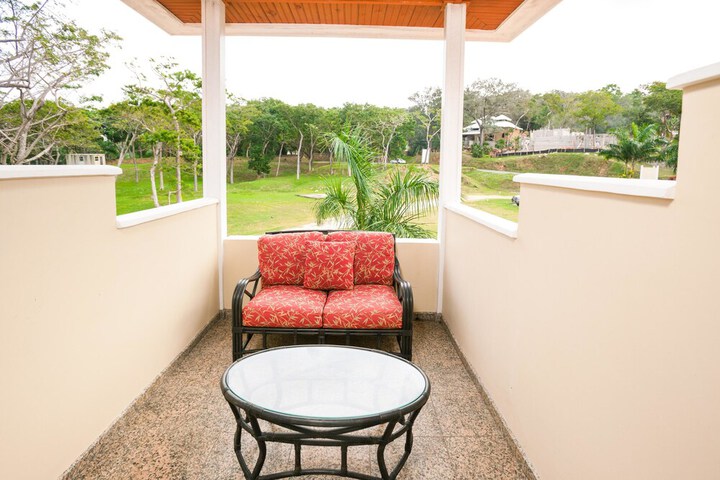 Terrace/Patio 7 of 28
