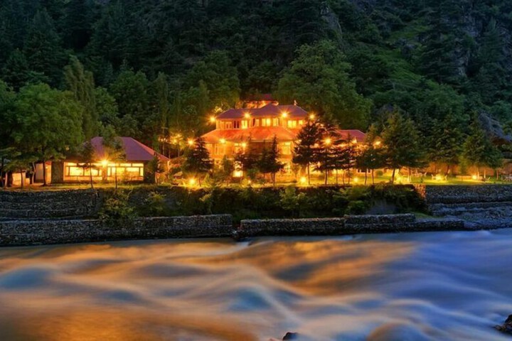 Hotel 17 of 24