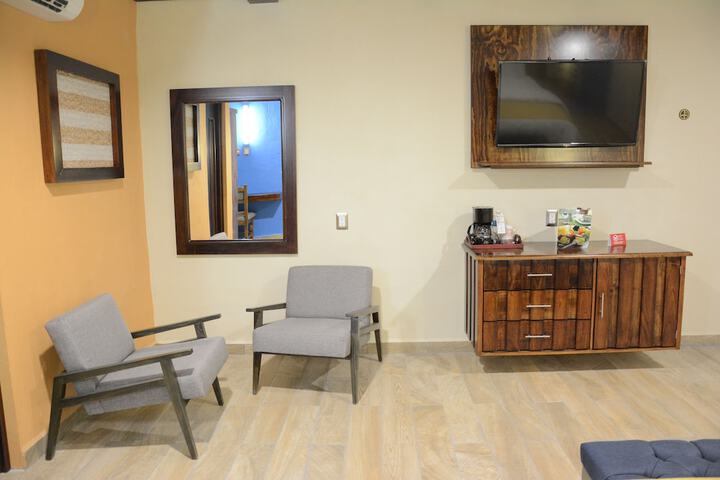 Room 3 of 46