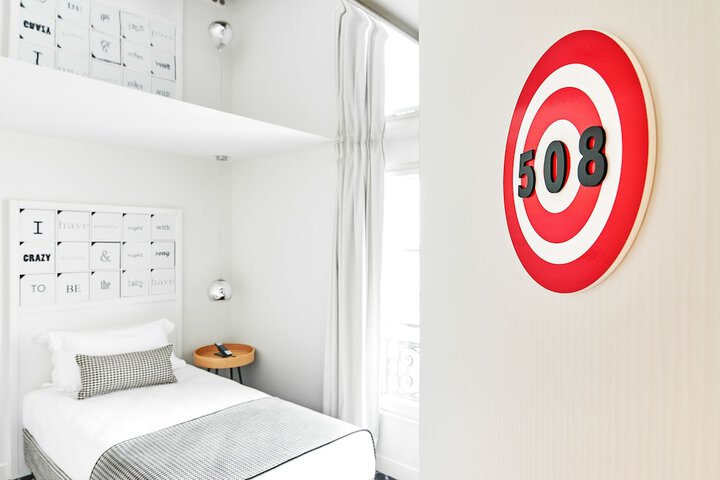 Room 20 of 60