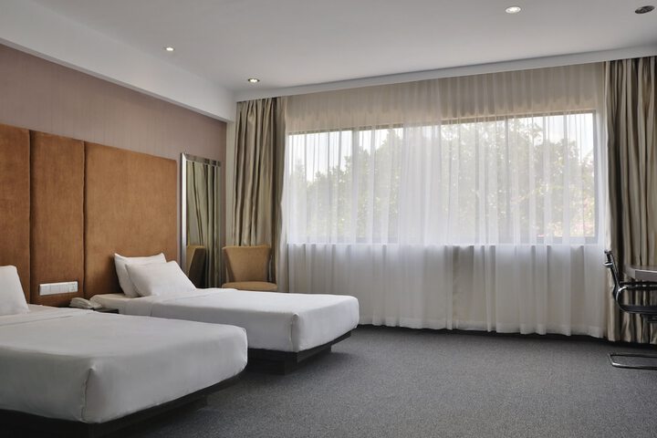 Room 29 of 114