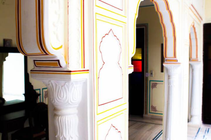 Guest Lobby