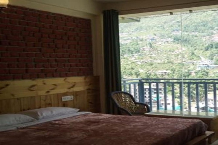 Room 2 of 24