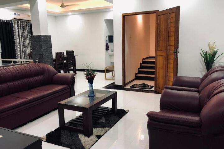 Garuda Suites