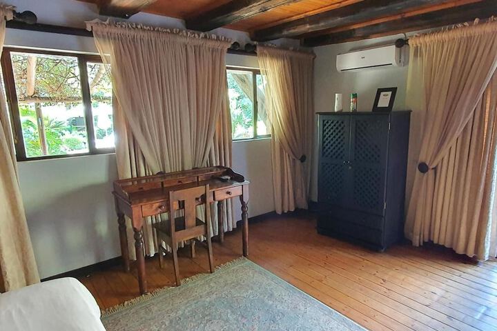 Room 10 of 49