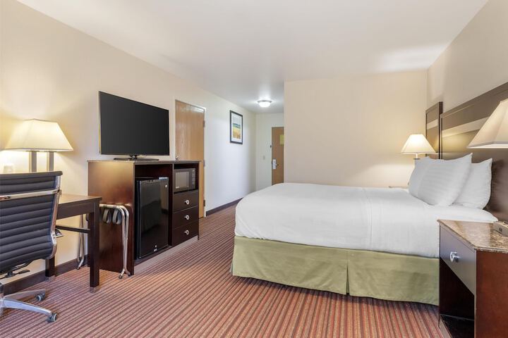 Room 22 of 36