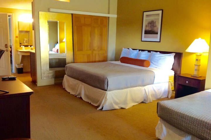 Room 10 of 53