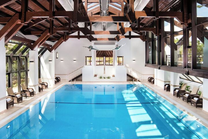 Pool 51 of 184