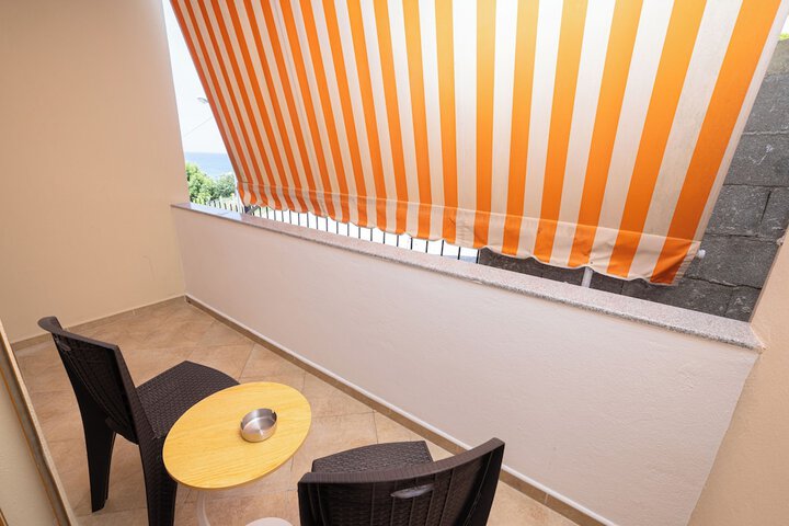 Terrace/Patio 74 of 110