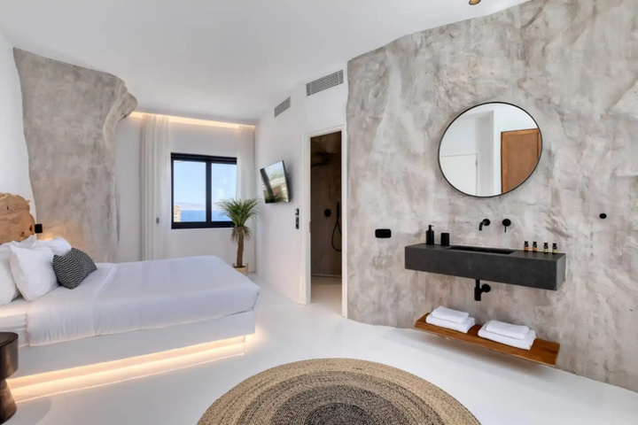Room 20 of 44