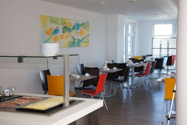 Dining Photos