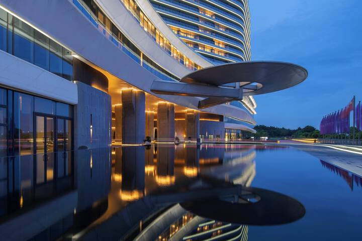 Hotel 120 of 126