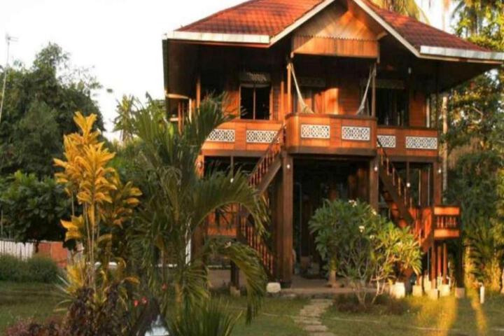 General 12 of 42