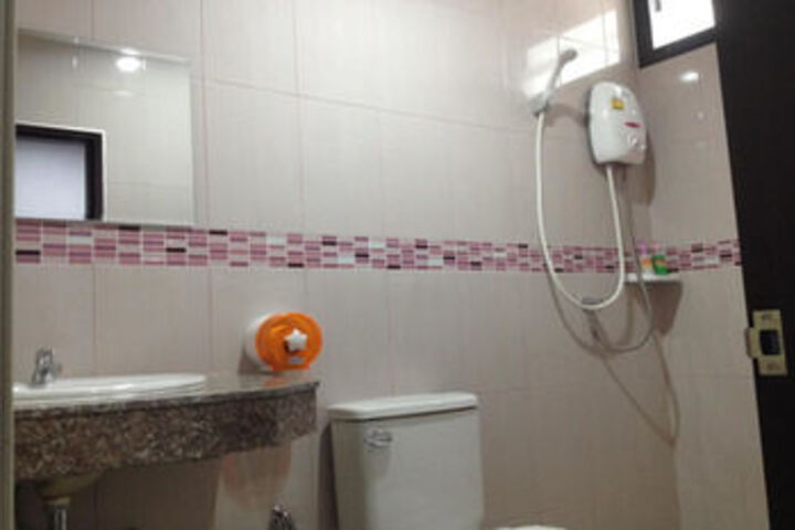 Room 2 of 13