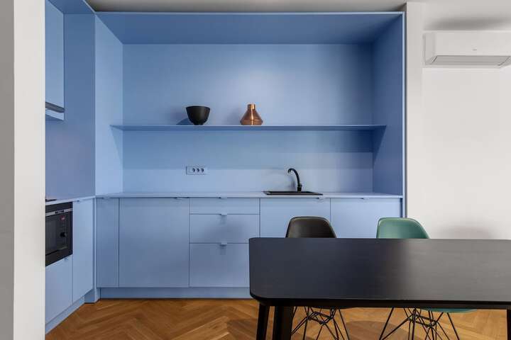 Room 19 of 37