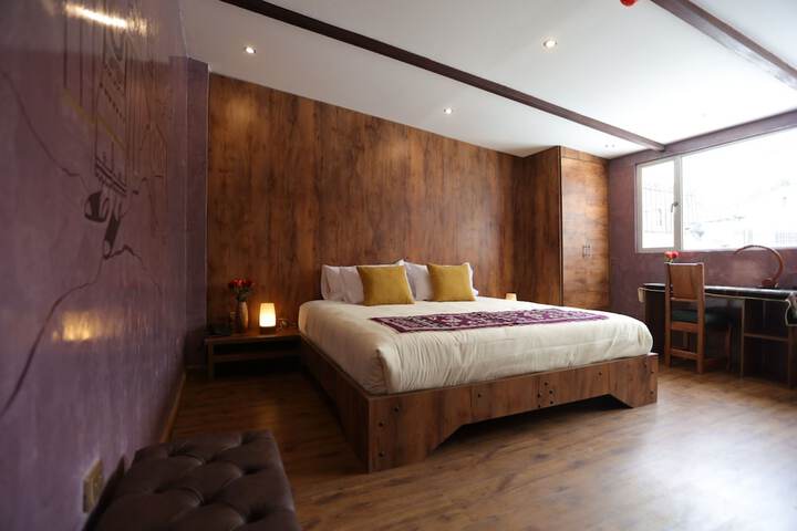 Room 8 of 61