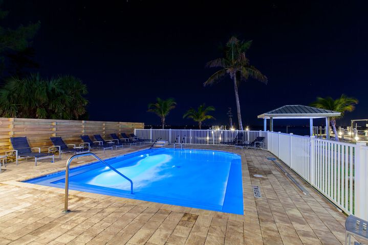 Pool 42 of 58