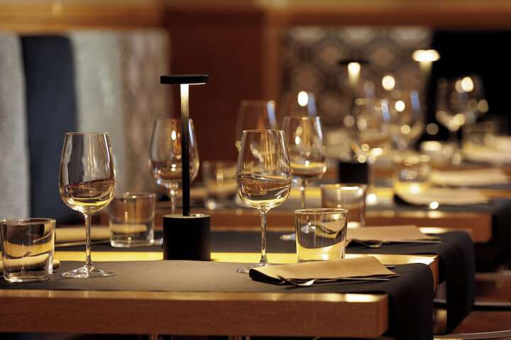Dining 132 of 188