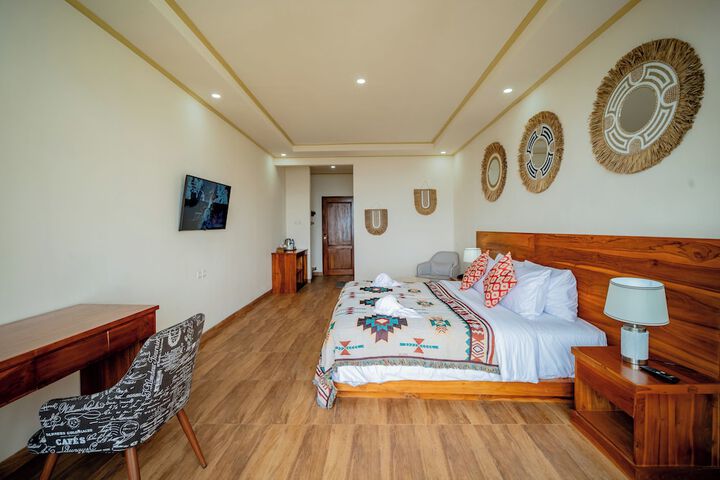 Room 5 of 47