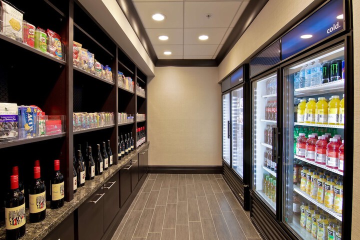 Snack bar