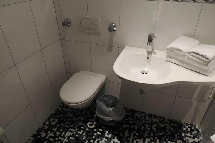 Photo 29