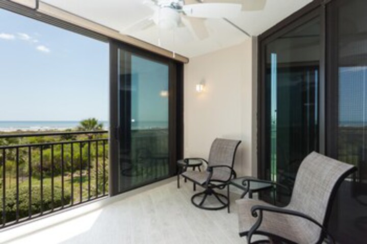 Terrace/Patio 5 of 49