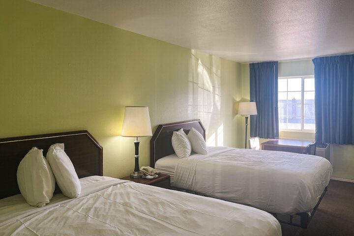 Room 3 of 19