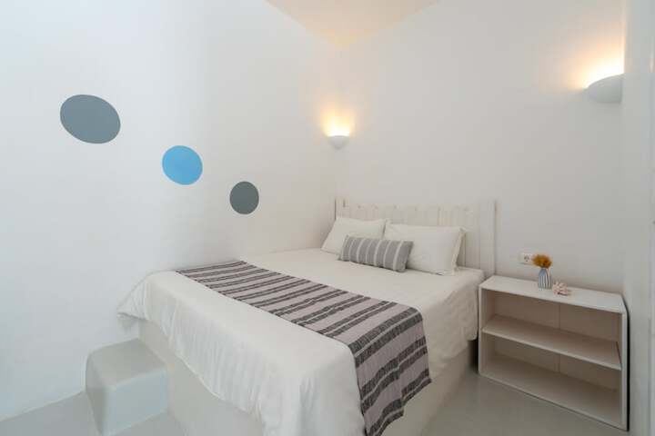 Room 44 of 135