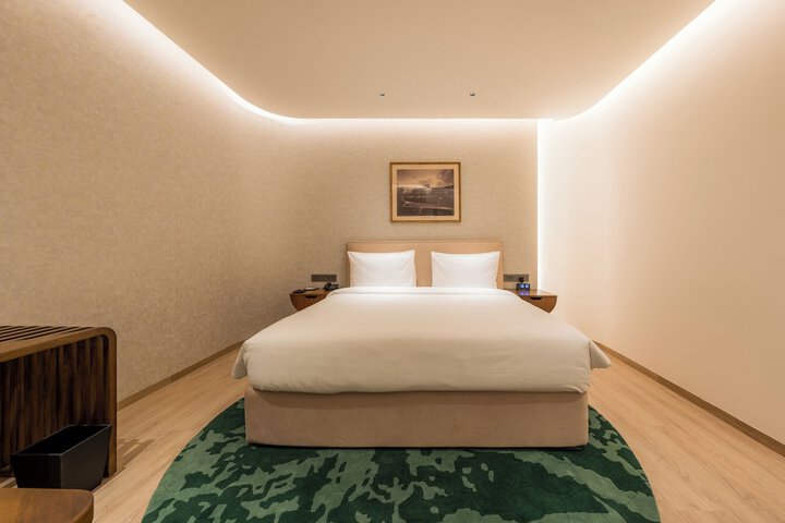 Room 7 of 20