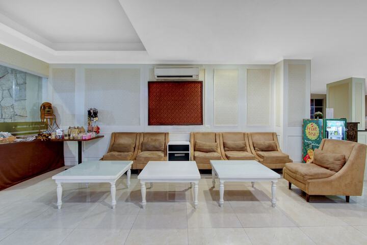 Lobby Entry