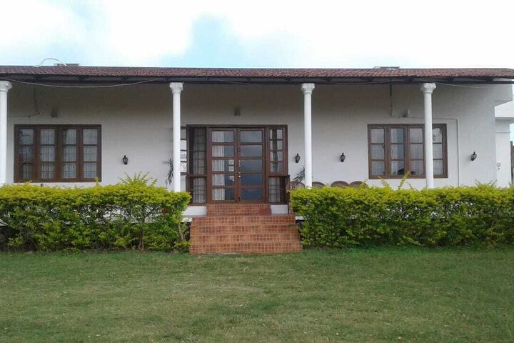 Room 2 of 30