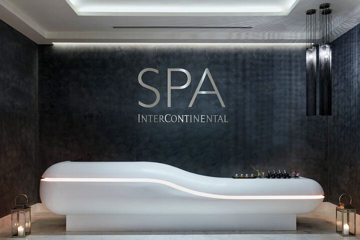 Spa 44 of 80