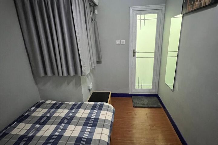 Room 21 of 78