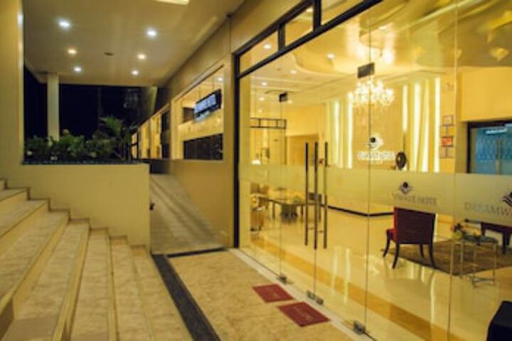 Hotel 3 of 4