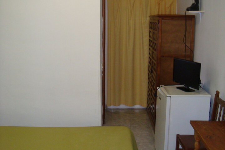 Room 5 of 41