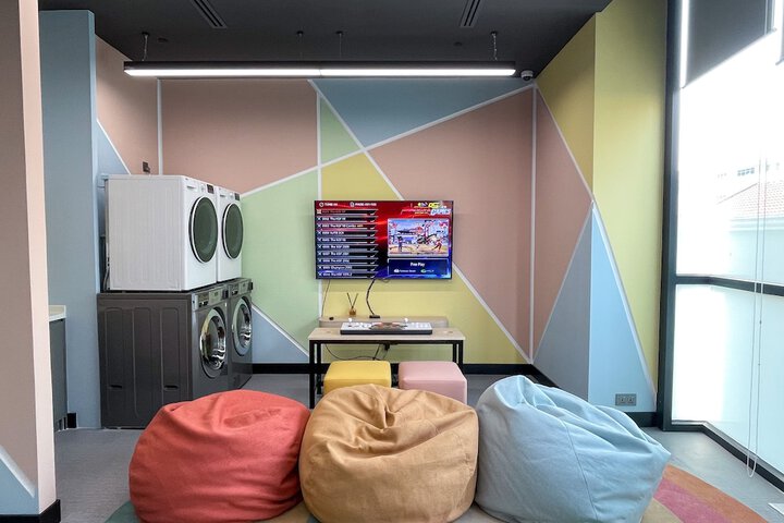 Room 37 of 75