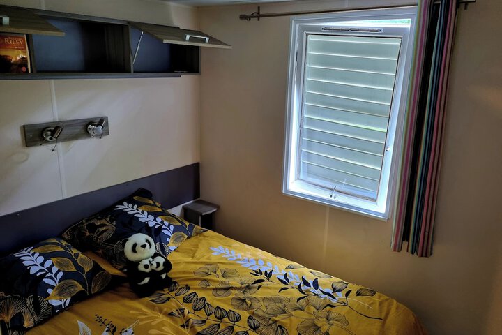 Room 15 of 117