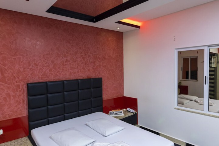 Room 58 of 114